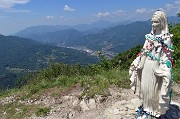 38 Madonnina del Costone (1195 m) con vista su Zogno